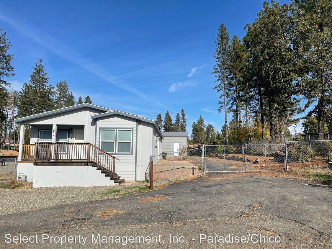 2 br, 2 bath House 1299 Fawnbrook Lane House Rental in Paradise, CA