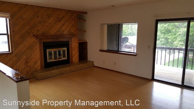 Foto del edificio - 2 br, 2 bath House - 525 Manhattan Dr. # 201