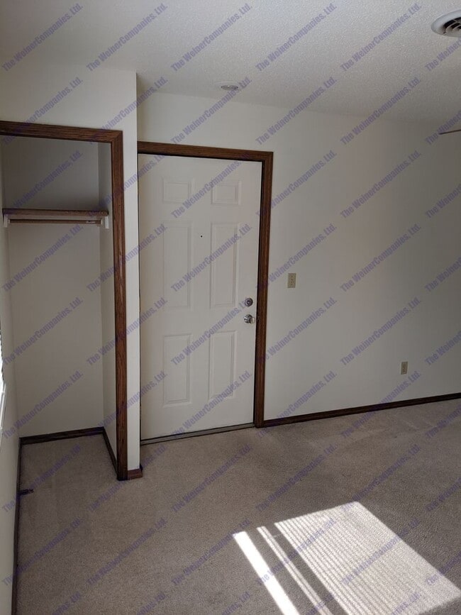 Building Photo - Available August 2026!