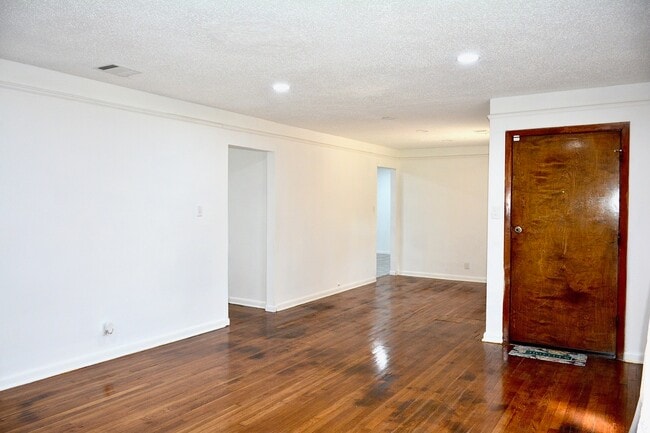 Building Photo - 12206 Rocky Springs Trail