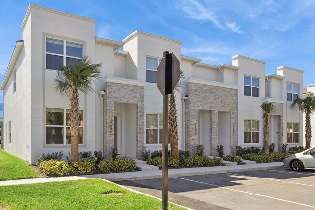 Foto del edificio - 17334 Serenidad Blvd