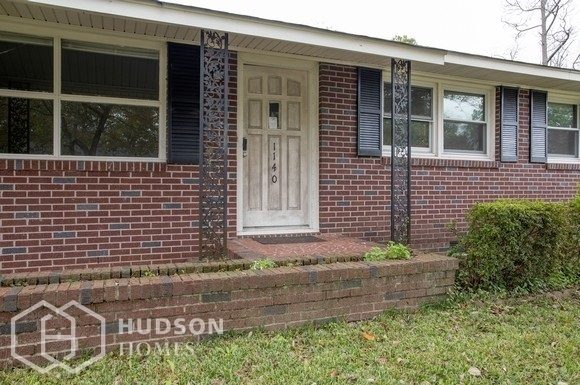 Building Photo - 1140 Fairfield St
