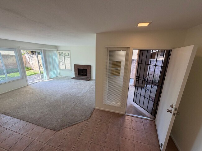 Foto del edificio - 800-806 S Park Hyde St