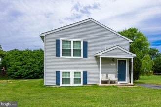 Building Photo - 3908 Love Ave