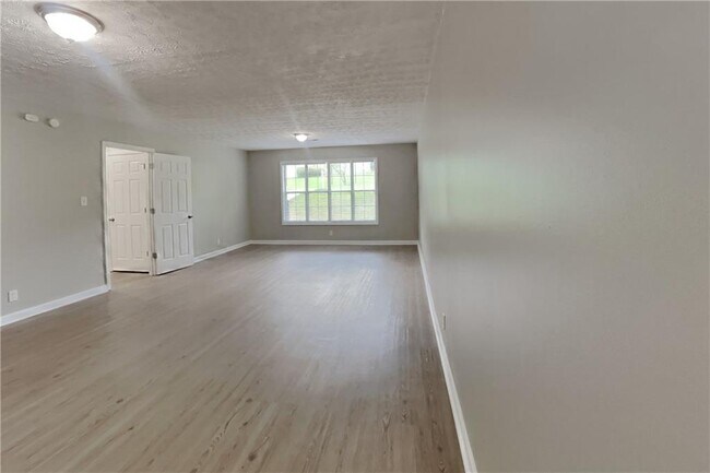 Building Photo - 4602 Shay Terrace