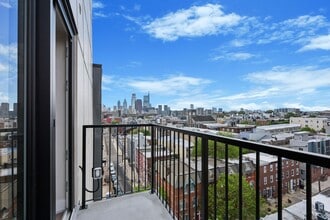 Interior Photo - The Lyle on Broad
