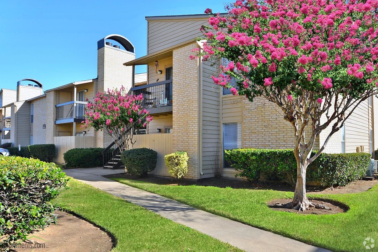 Foto principal - Carriage Glen Apartments