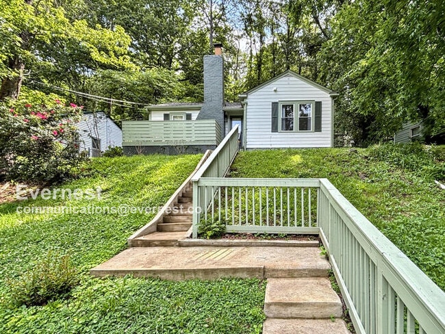 Building Photo - 4422 Edelweiss St