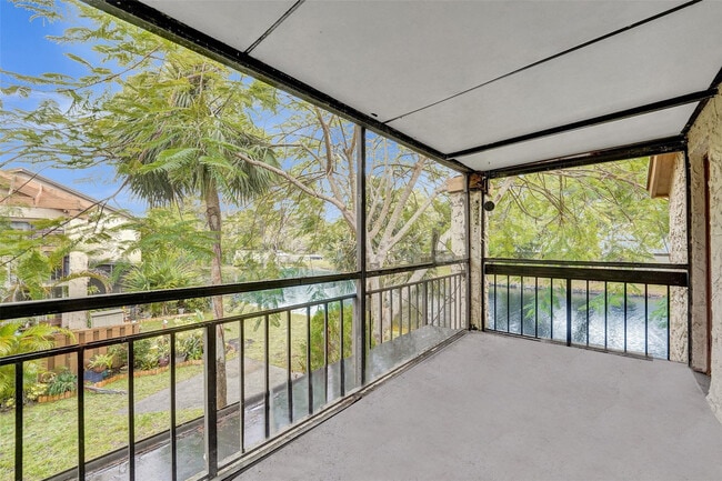 Building Photo - 26 Wimbledon Lakes Dr