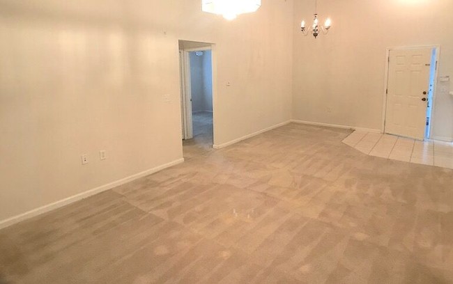 Building Photo - Timber Run Condo! 3 bedroom 2 Bath