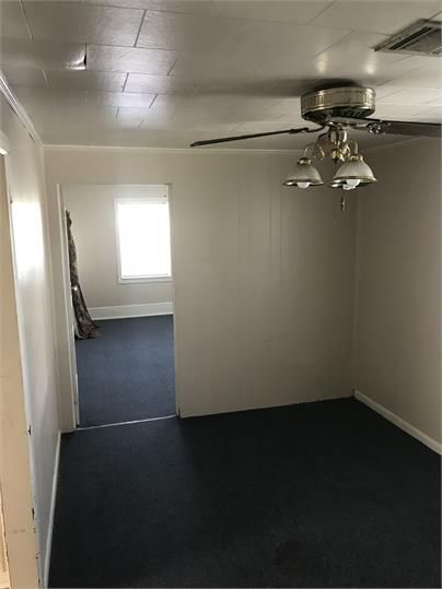 Foto del edificio - 6159 W. Main Street