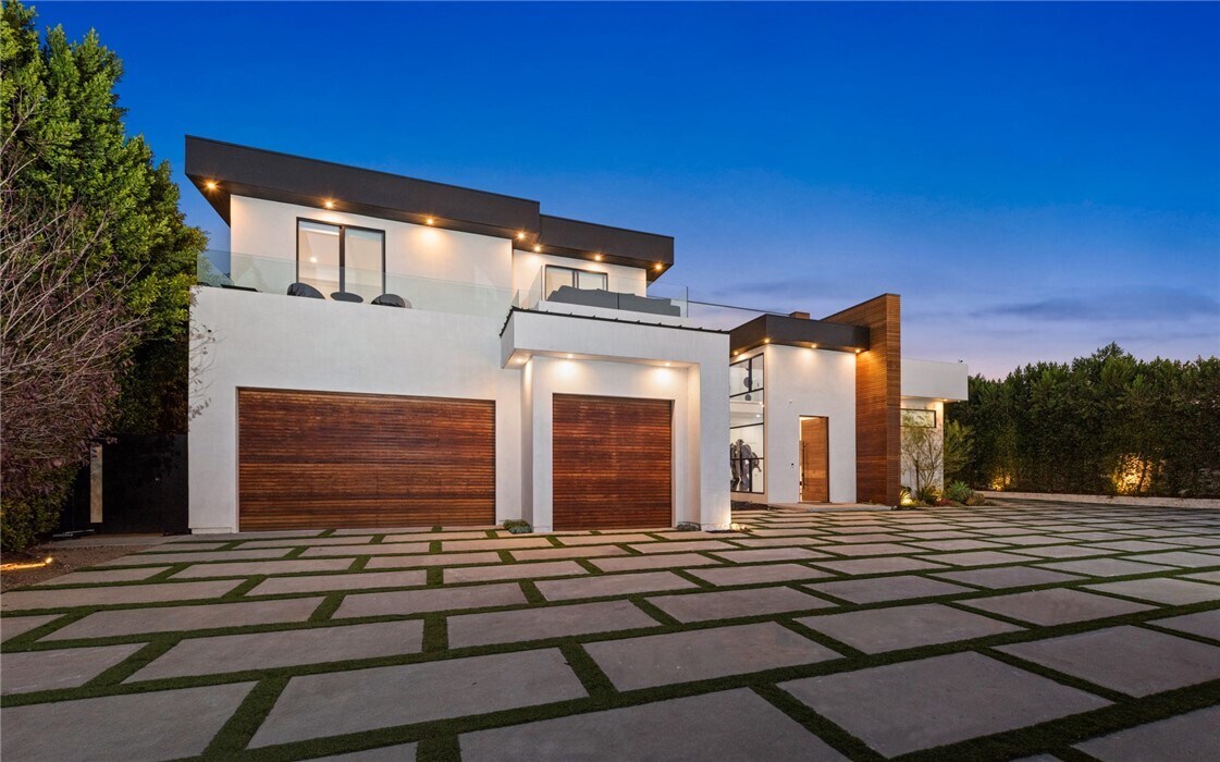 Foto principal - 5400 Ostrom Ave