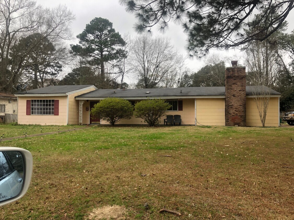 5887 Canton Park Dr, Jackson, MS 39211 House Rental in Jackson, MS