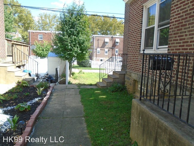 Building Photo - 3 br, 2.5 bath House - 3029 Cottman Ave.