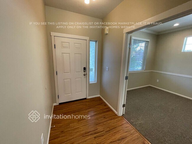 Foto del edificio - 2020 197th St Ct E