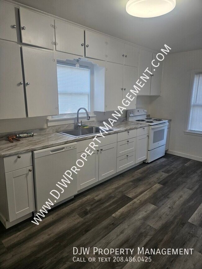 Foto del edificio - 1316 N 8th St