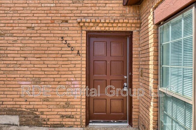 Foto del edificio - 5300 Wonder Dr
