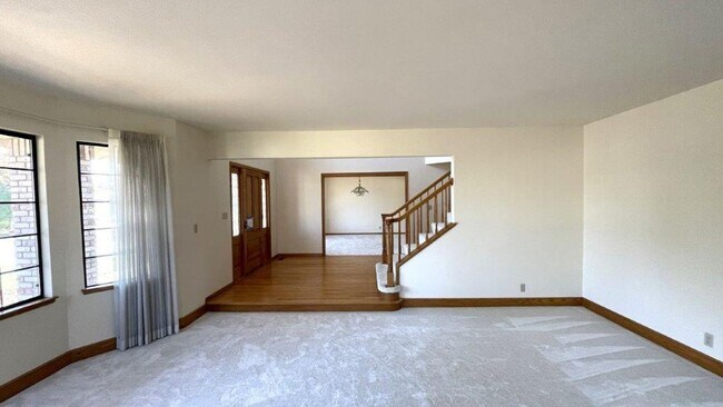 Building Photo - Walnut Creek Northgate neighborhood! Beaut...