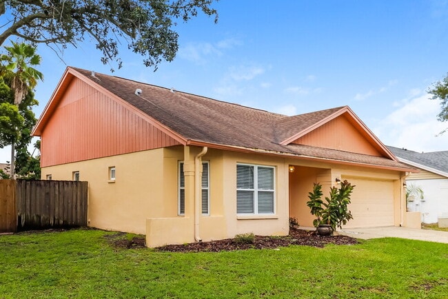 Building Photo - 2795 Wesleyan Dr