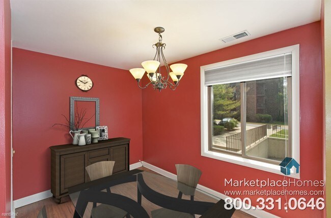 Foto del edificio - 430 Walnut Creek Ln