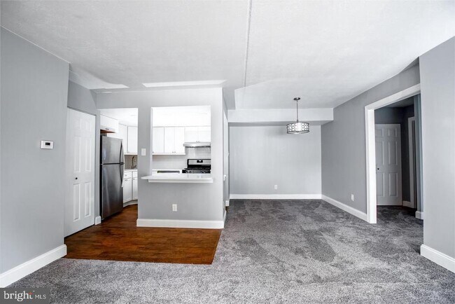 Foto del edificio - 188 Old Forge Crossing