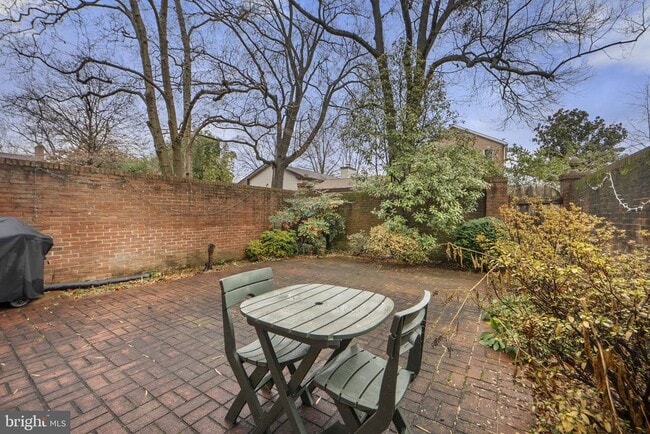 Foto del edificio - 3702 12th St S