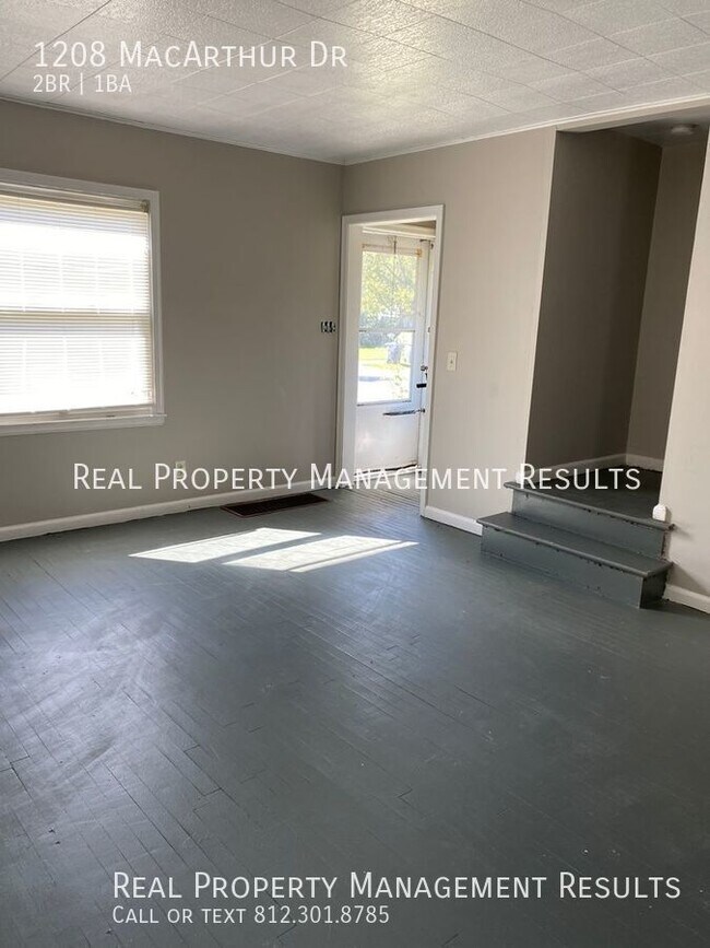 Foto del edificio - 2 Bedroom, 1 Bath Duplex, Eastside