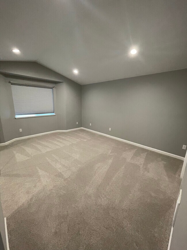 Upstairs Main Bedroom - 7501 27th Avenue Northeast