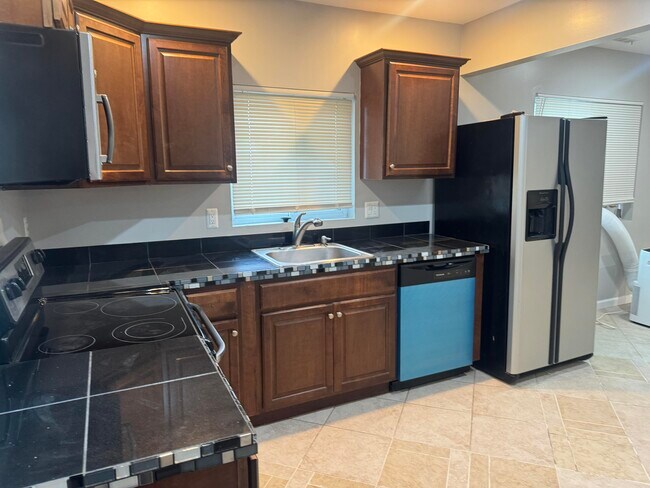 Foto del edificio - 28581 Brentwood St