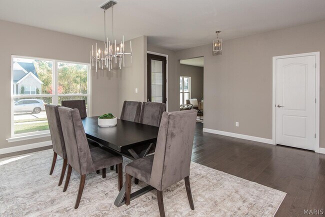 Foto del edificio - 2708 Brook Hill Ln