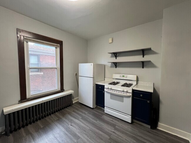 Foto del edificio - 4844 Commonwealth St