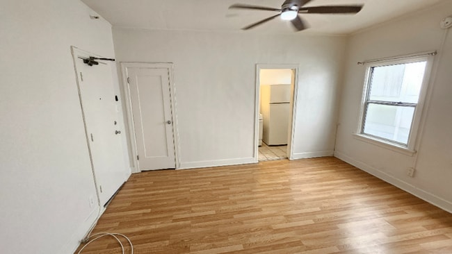 Foto del edificio - 727 S Coronado St