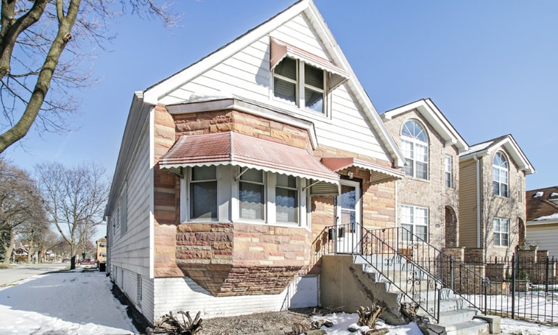 Primary Photo - 8601 S Kingston Ave