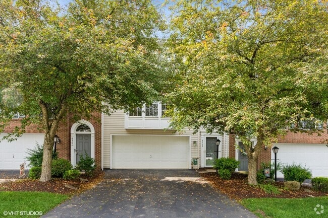 Building Photo - 8705 Lost Valley Dr