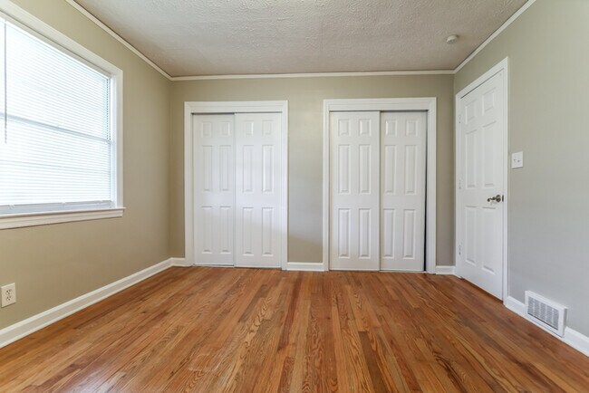 Foto del edificio - 1237 Sycamore Dr SW