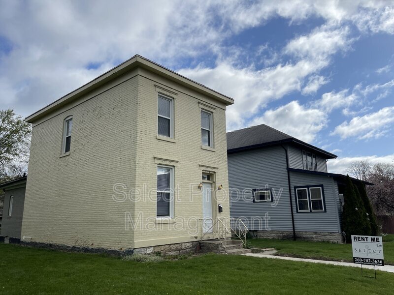 Primary Photo - 714 W Creighton Ave