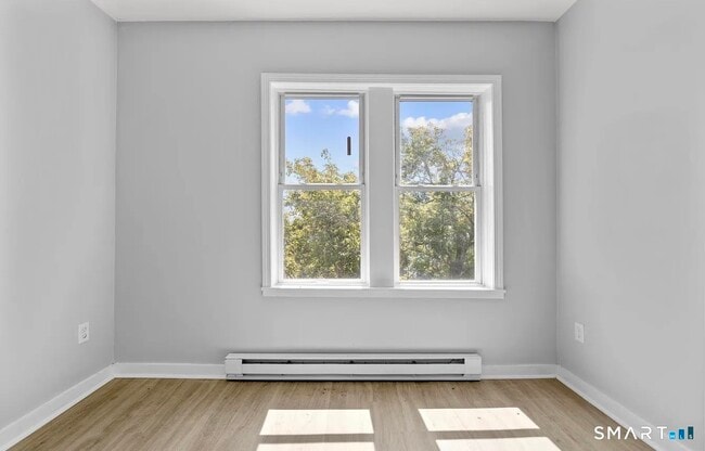 Building Photo - 25 Whittier St