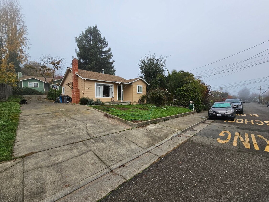 Foto principal - Walking Distance to Downtown Sebastopol