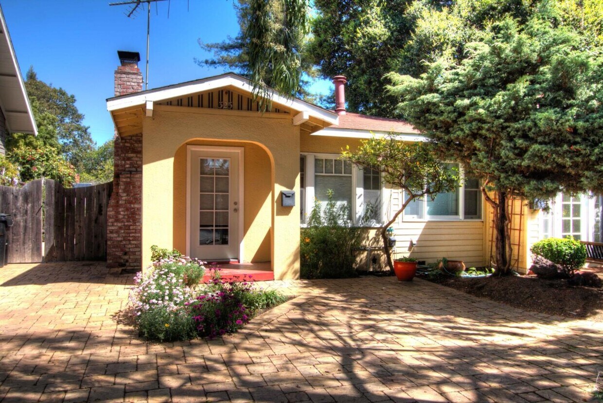 325 Middlefield Rd, Palo Alto, CA 94301 House Rental in Palo Alto, CA