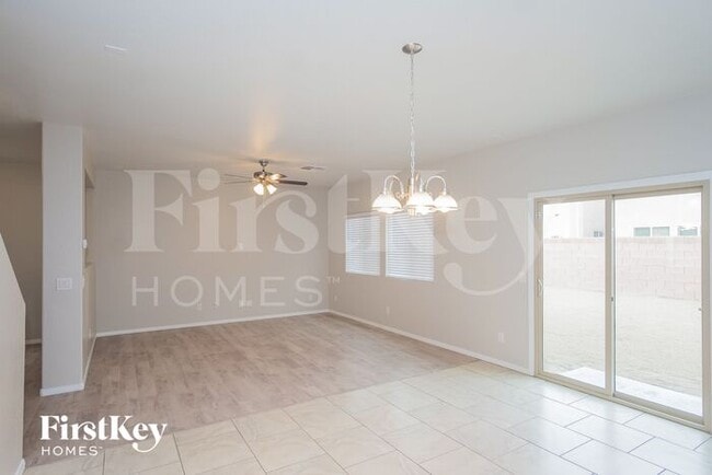 Foto del edificio - 6710 Crystal Run Ln