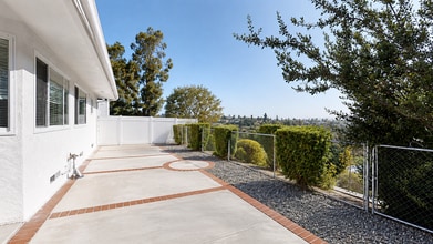 Building Photo - 5607 Dorothy Way