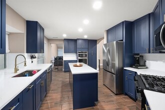 Building Photo - 1917 Endeavor Ct