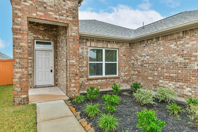 Building Photo - 2127 Port Jackson Dr