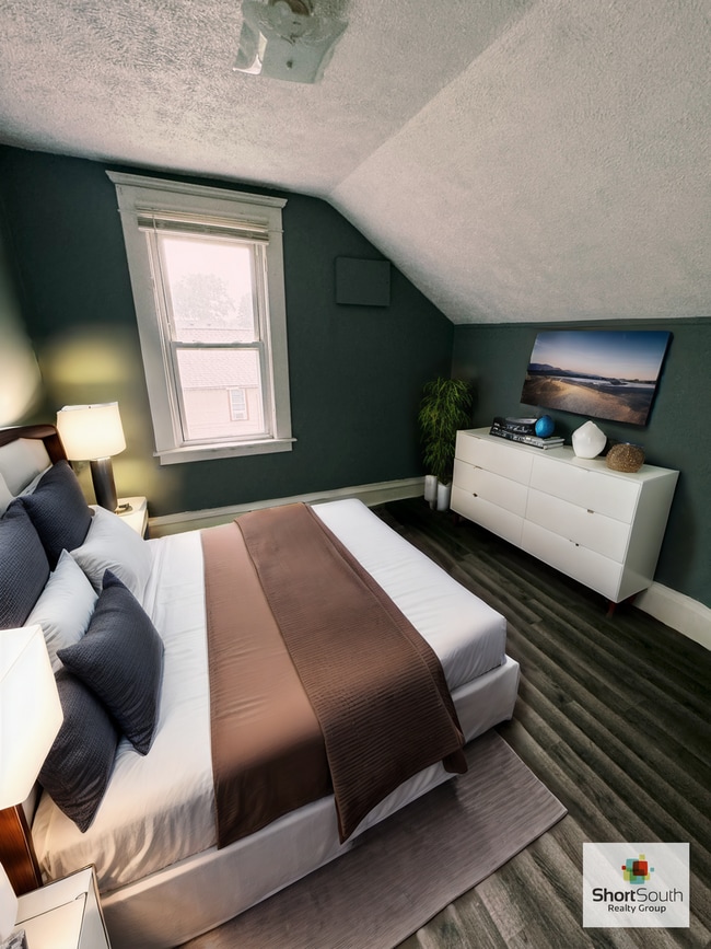 Photo - 121 Island Ave Apartment