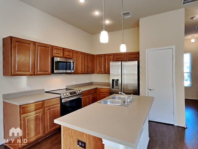 Foto del edificio - 2216 Zach Scott St