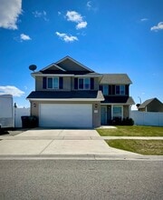 Building Photo - 3774 W Pescador Dr