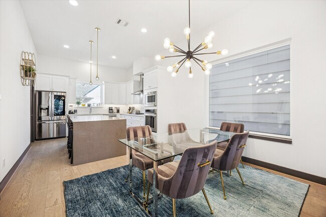 Foto del edificio - 1404 Goliad St