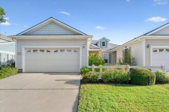 Building Photo - 141 Dickens Cir