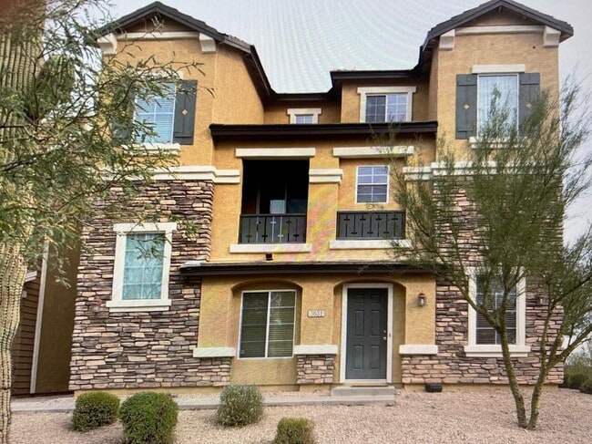 Building Photo - 3031 W Sand Flower Dr