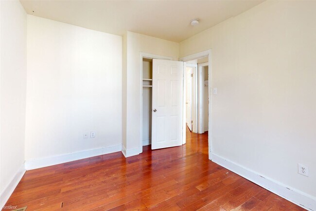 Foto del edificio - 3 br, 2 bath Duplex - 1931 N GRATZ ST Unit B